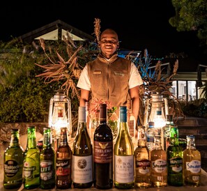 Bar (on property) - Valley Lodge - Babanango Game Reserve (Ulundi)