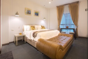Habitación doble Grand | Caja de seguridad en la habitación y escritorio 