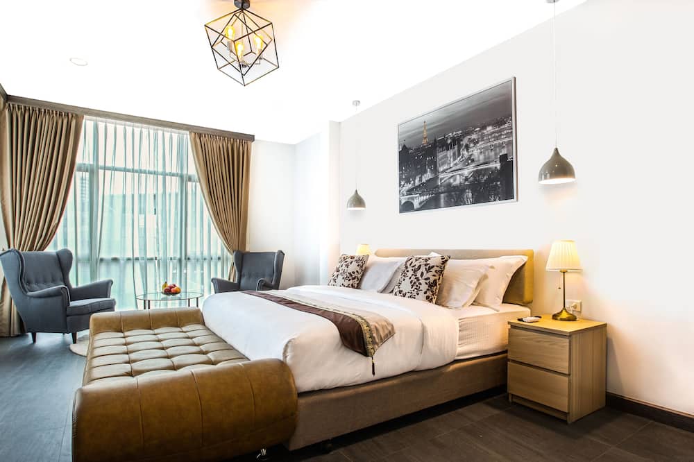 V One Pride - Sukhumvit 22 Bangkok