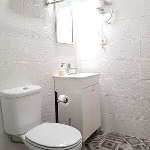 Apartment, 1 Schlafzimmer | Badezimmer