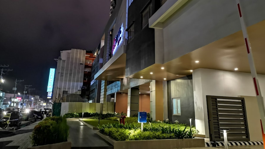 アビダ ダバオ by davaobnb & レモニーク ホームズ