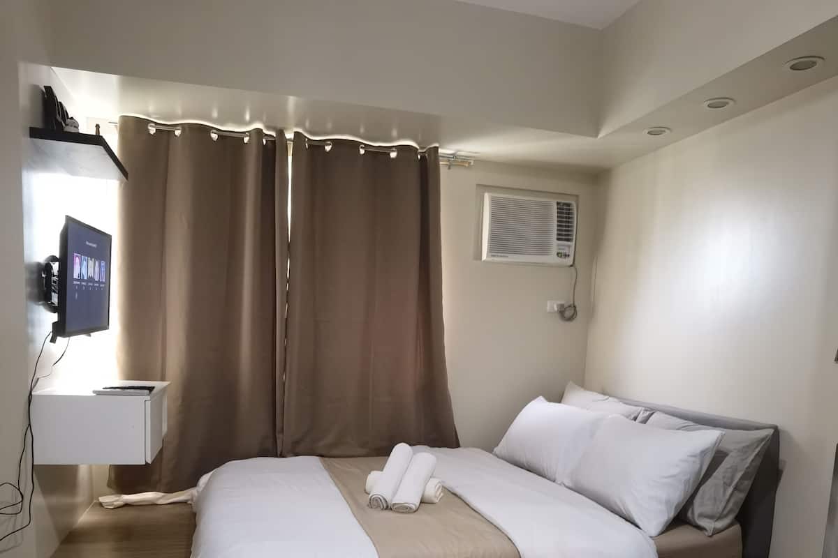 Estudio de diseño | Ropa de cama de alta calidad y escritorio