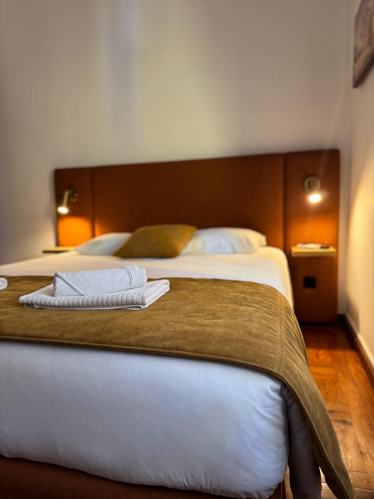 Standard Double Room, 1 Double Bed, River View | Free WiFi, bed sheets