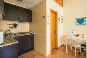 Studio | Private kitchenette