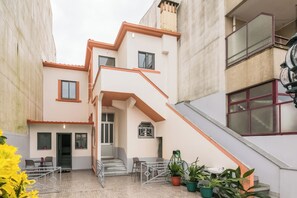 Exterior - Apartamento A Francos Artist Painting 1 (Porto)