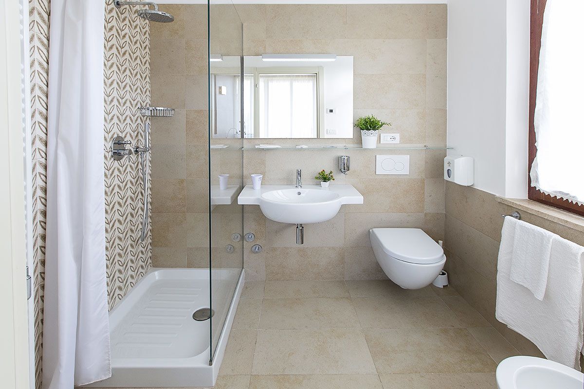 Superior-Vierbettzimmer, Nichtraucher | Badezimmer