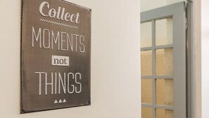 Apartment, 1 Bedroom | Room amenity - Apartamento A Francos Artist Painting 2 (Porto)