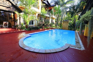 Outdoor pool - Lamduan Boutique (Chiang Mai)