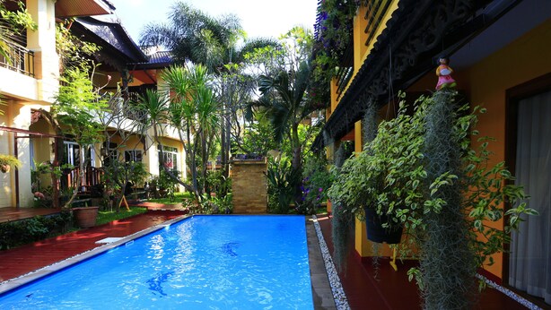 Outdoor pool - Lamduan Boutique (Chiang Mai)
