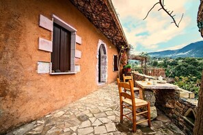 Terrace/patio - Stone made Mansions (Apokoronas)
