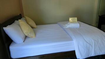 Rollaway beds, free WiFi