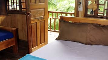 Classic Double or Twin Room, 2 Double Beds, Non Smoking | Bathroom | Shower
