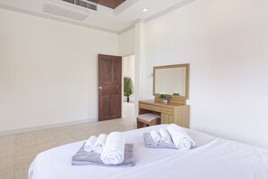 3-Bedroom Villa | 3 Schlafzimmer, Bügeleisen/Bügelbrett, kostenloses WLAN, Bettwäsche