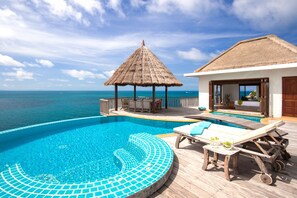 Eagle Villa, Ocean and Beach View  | Sun deck