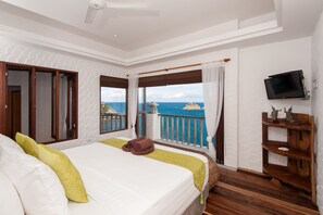 Eagle Villa, Ocean and Beach View  | 高級寝具、ピロートップベッド、ミニバー、セーフティボックス (室内)