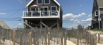 Ocean Front Private Beach Cottage