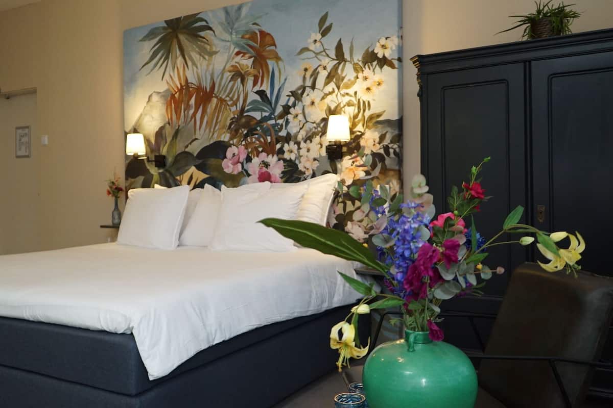 Coffres-forts dans les chambres, rideaux occultants, Wi-Fi gratuit