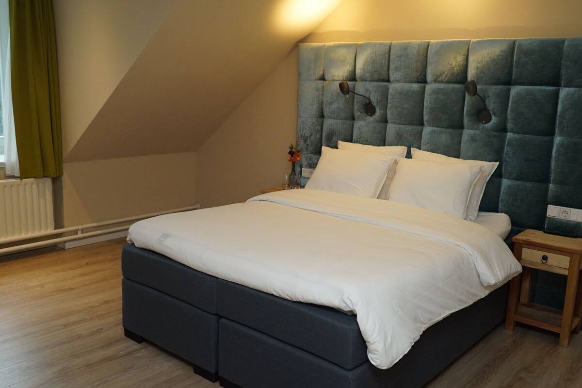 Coffres-forts dans les chambres, rideaux occultants, Wi-Fi gratuit