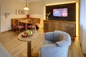 Superior Apartment, 1 Bedroom, Balcony | Living area
