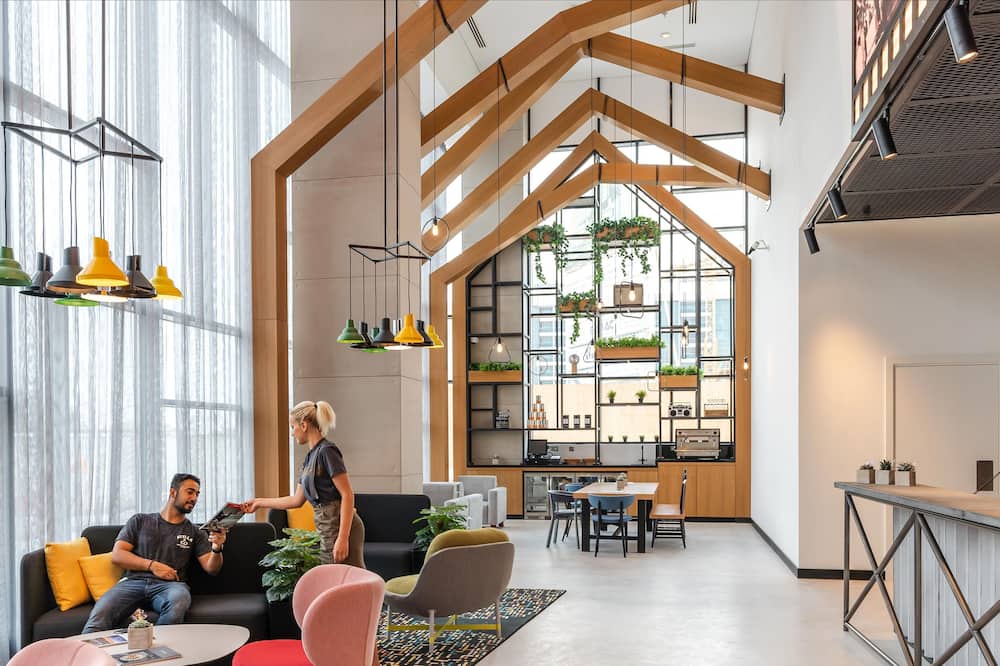 Studio One Hotel