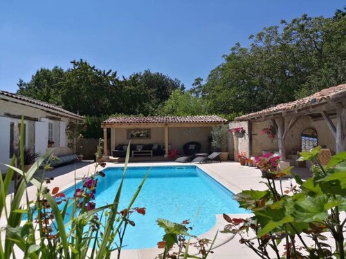 Beautifully restored Charentaise house with private pool and stunning views