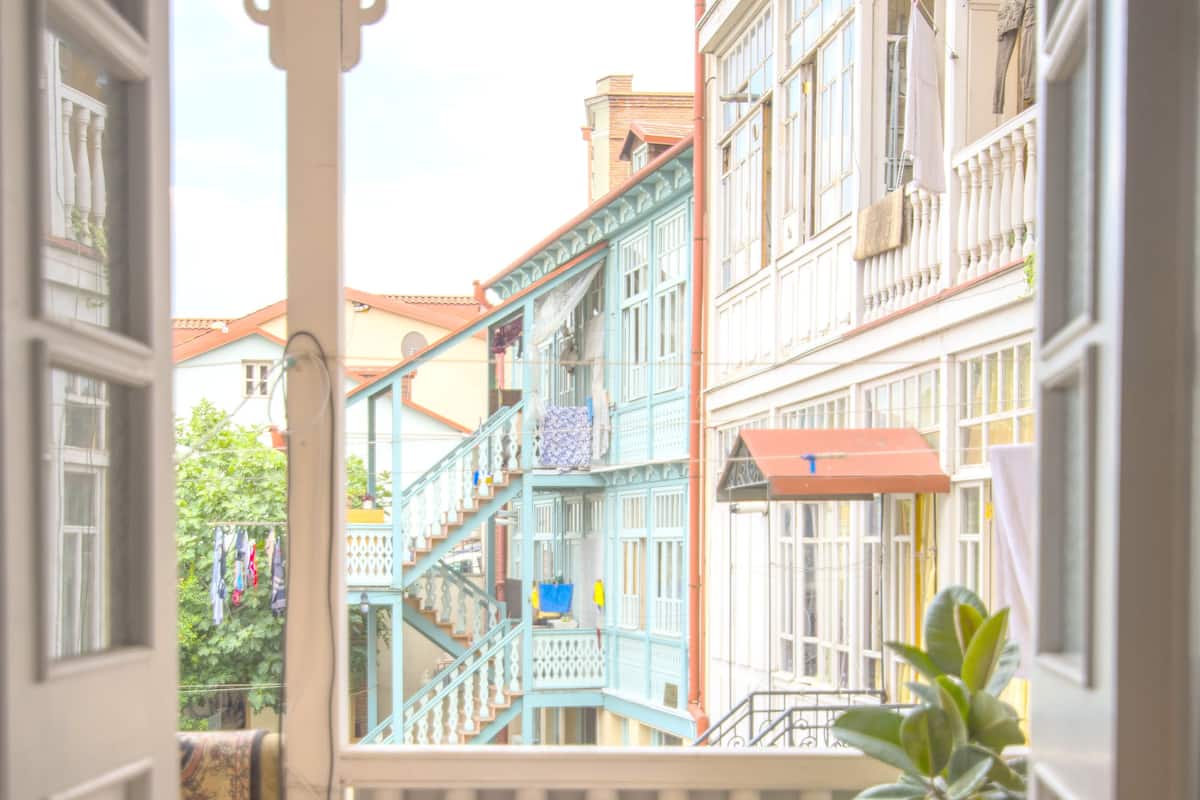 Classic Double or Twin Room | Balcony