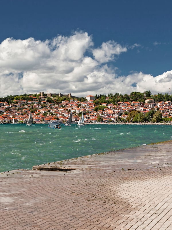 Esterni