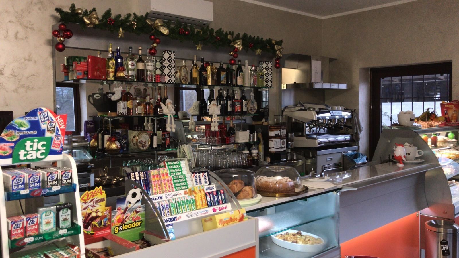酒吧（店内）