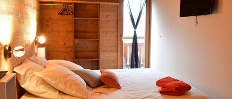 Double Room (Mont Blanc)