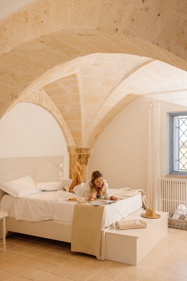 Zimmersafe, Verdunkelungsvorhänge, schallisolierte Zimmer