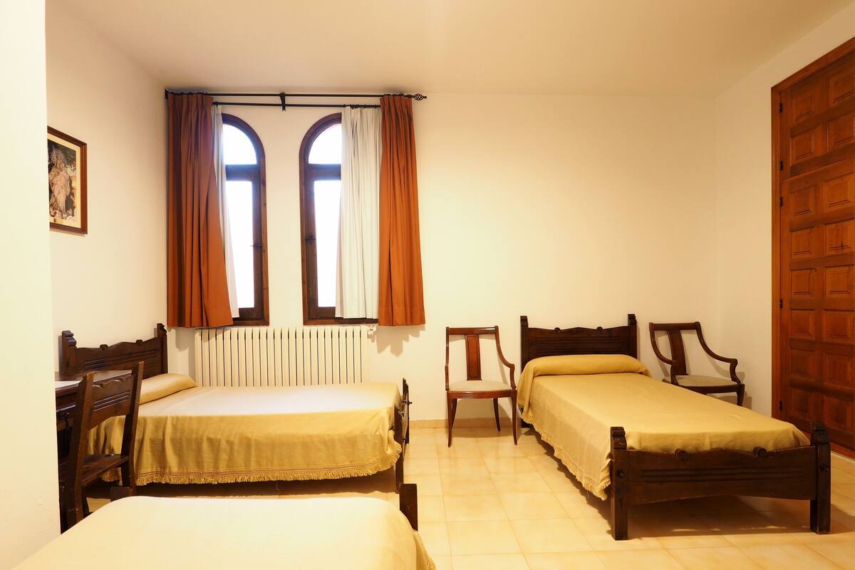 Dreibettzimmer
