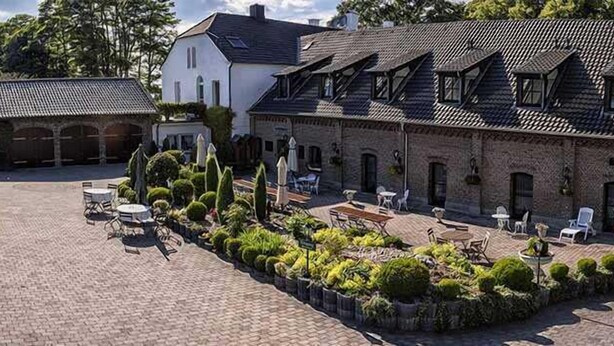 Courtyard - Hotel Fürstenberger Hof (Xanten)
