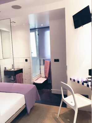 Habitación Doble Pequeña | 1 Schlafzimmer, individuell dekoriert, individuell eingerichtet