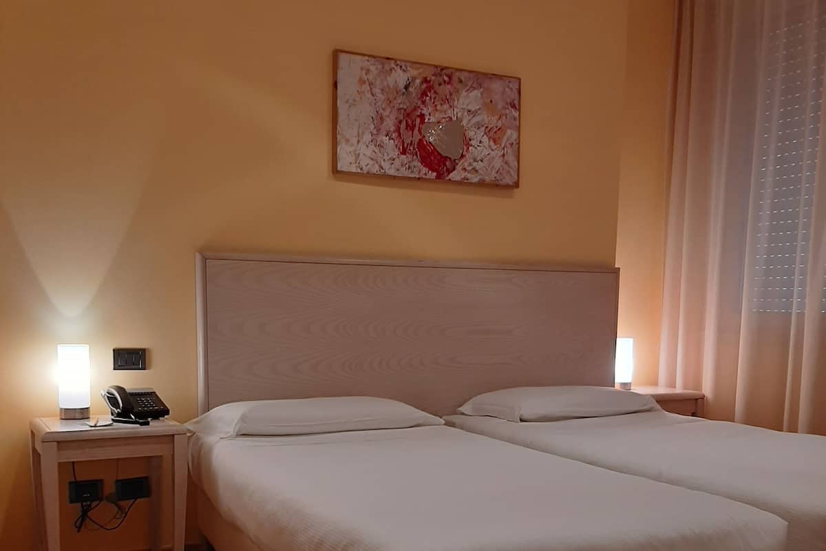 Minibar, in-room safe, desk, soundproofing