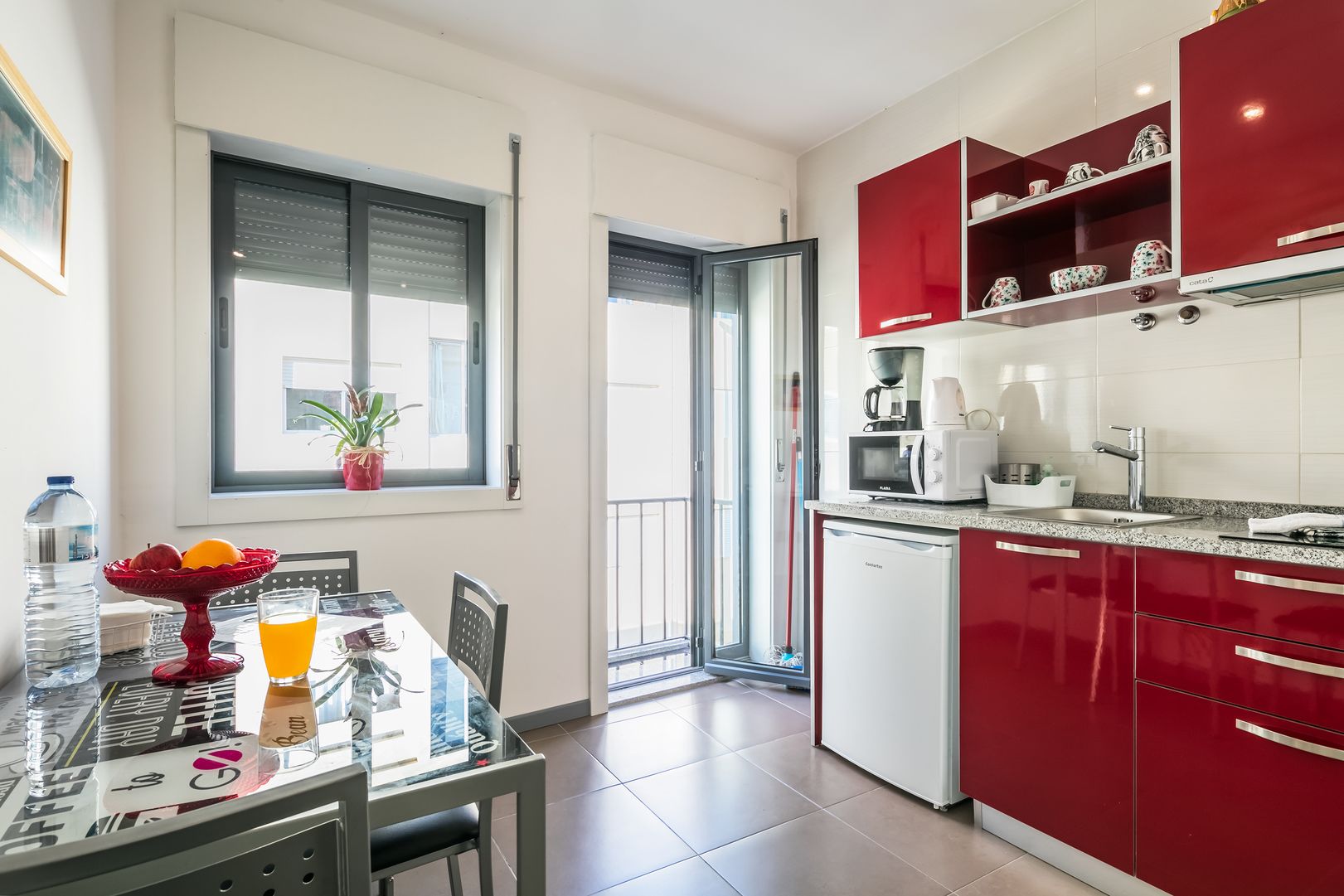 Apartment, 1 Schlafzimmer | Eigene Küche | Kühlschrank, Mikrowelle, Herdplatte, Wasserkocher mit Kaffee-/Teezubehör
