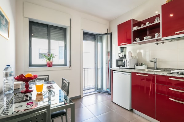 Apartment, 1 Bedroom | Private kitchen
