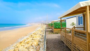 Elite Mobile Home, 3 Bedrooms, Sea View | Beach | On the beach - Atlantica Parc Beach (Tamri)