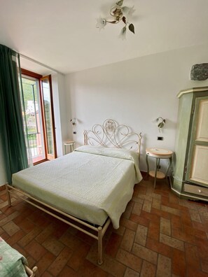 Minibar, free WiFi - Sandra Villa Rooms (Vernazza)