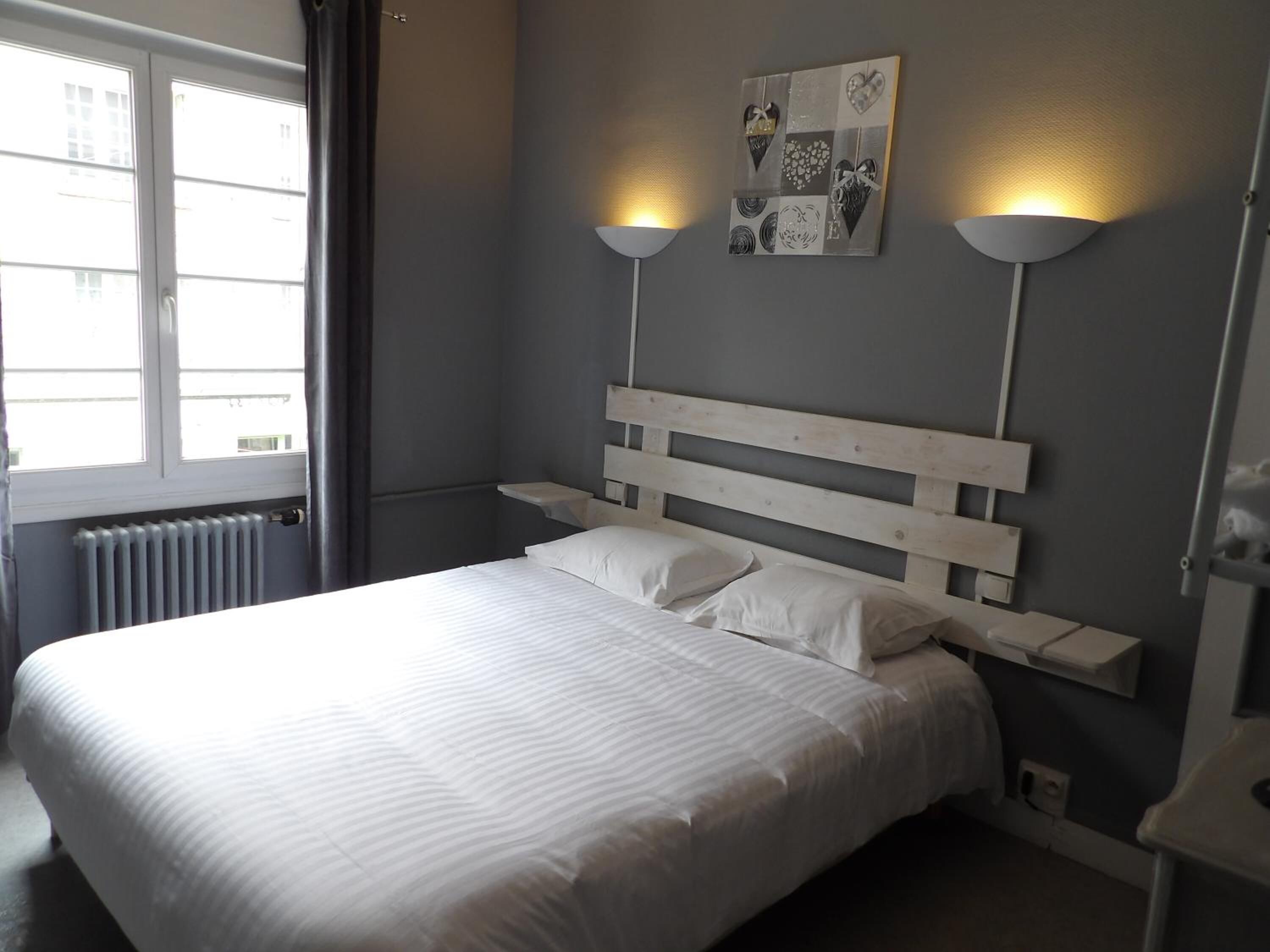 individually decorated, individually furnished, desk, blackout curtains