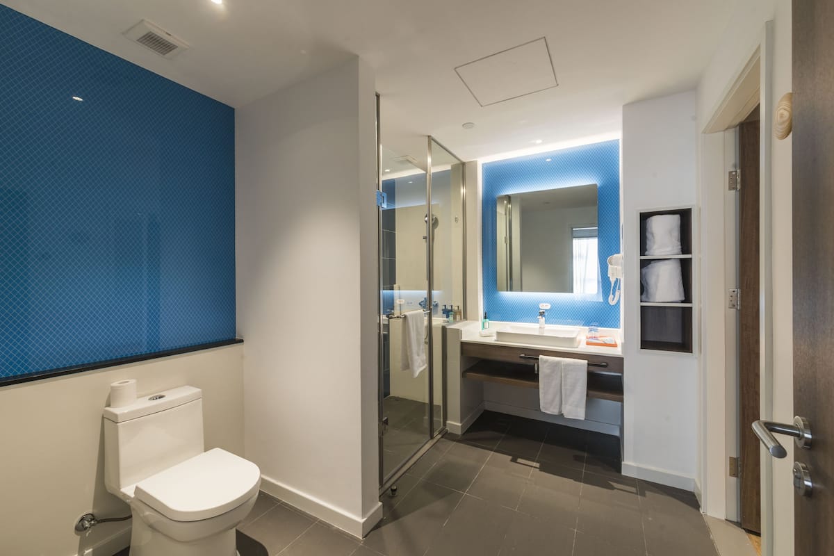 premium bedding, down duvets, pillow-top beds, in-room safe