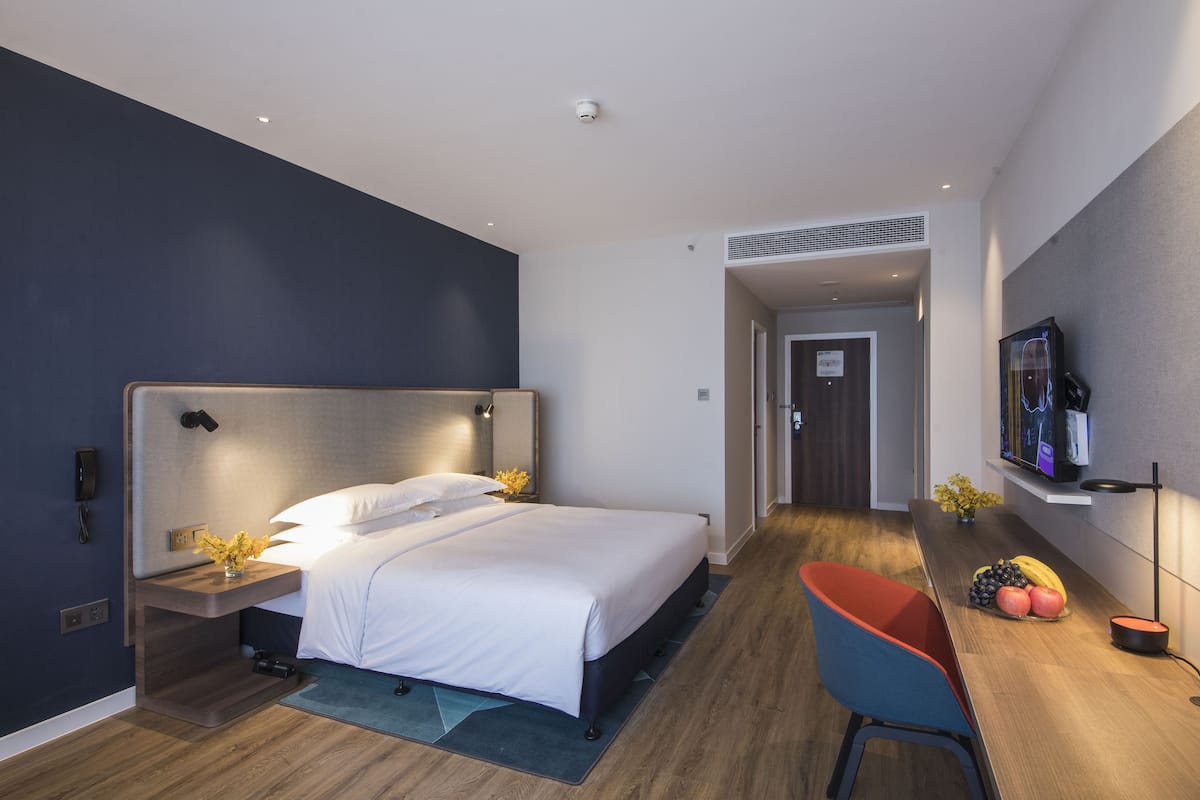 Premium bedding, down duvets, pillow-top beds, in-room safe