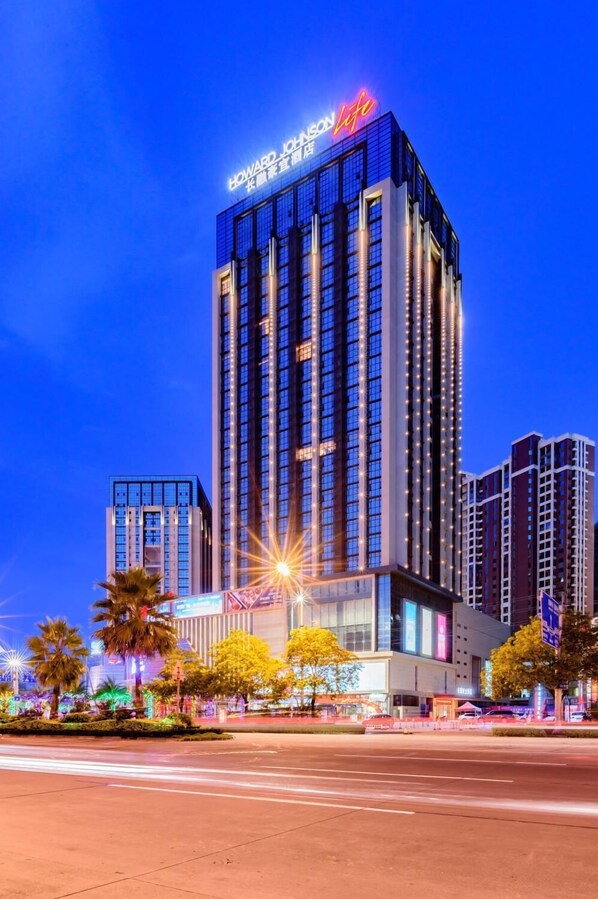 Exterior - Howard Johnson Life Changrong (Qinzhou)