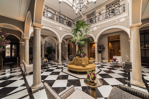 Hotel Casa Palacio María Luisa 5* GL by Kaizen Hoteles
