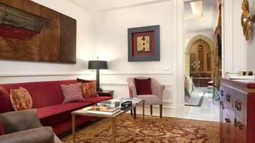 Suite, 1 cama King size (Maria Luisa) | Ropa de cama de alta calidad y minibar