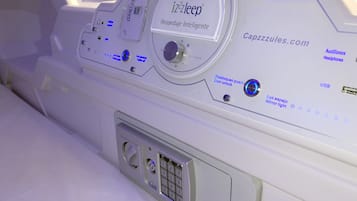 Down comforters, in-room safe, free WiFi, bed sheets