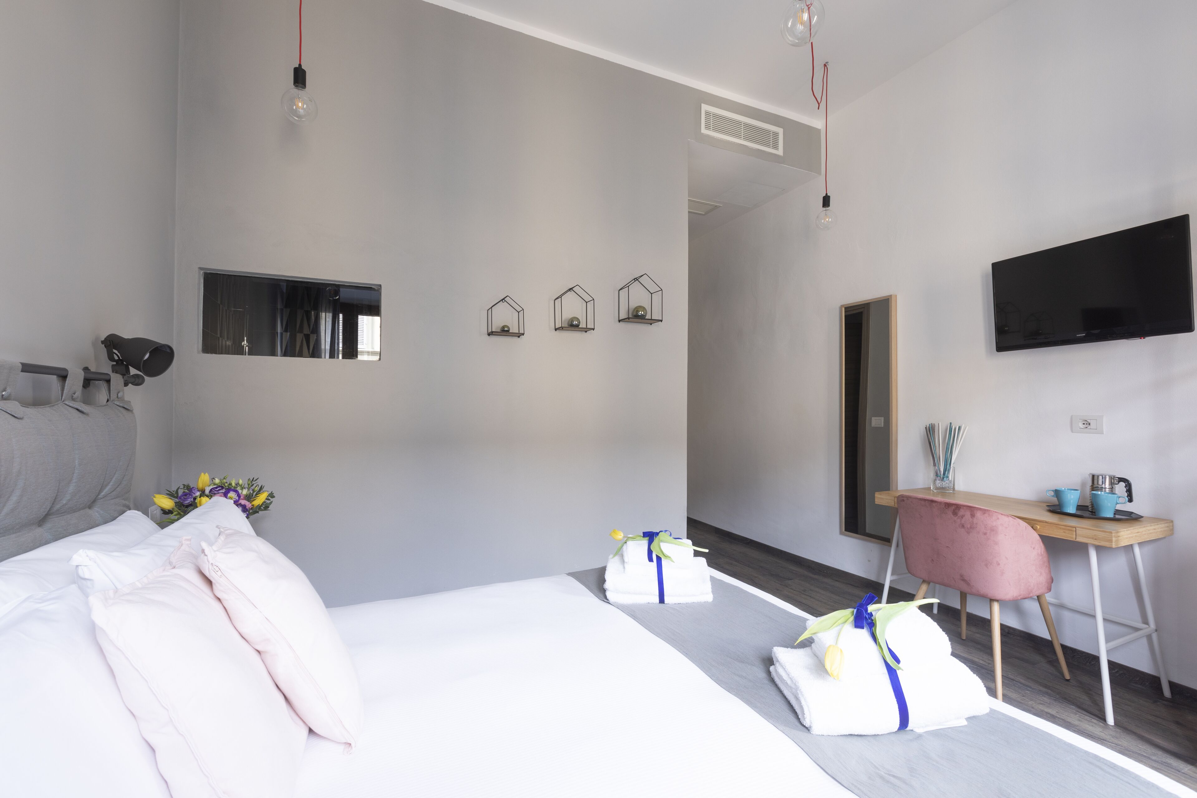 superior double room | hypo-allergenic bedding, in-room safe, desk, blackout curtains