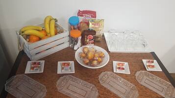 Petit déjeuner composé de spécialités régionales compris tous les jours