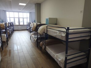 Rollaway beds, free WiFi, bed sheets - Albergue Buen Camino Tui (Tui)