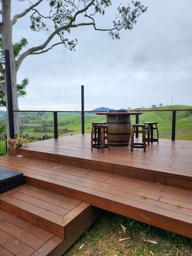 Dam It Getaway Homestead