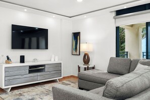Smart TV, books